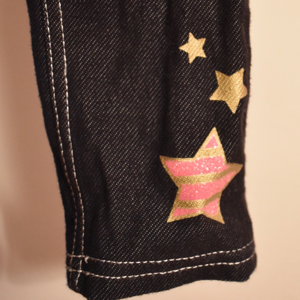 Gently used little girl clothing size 4. - Picture 7 of 8